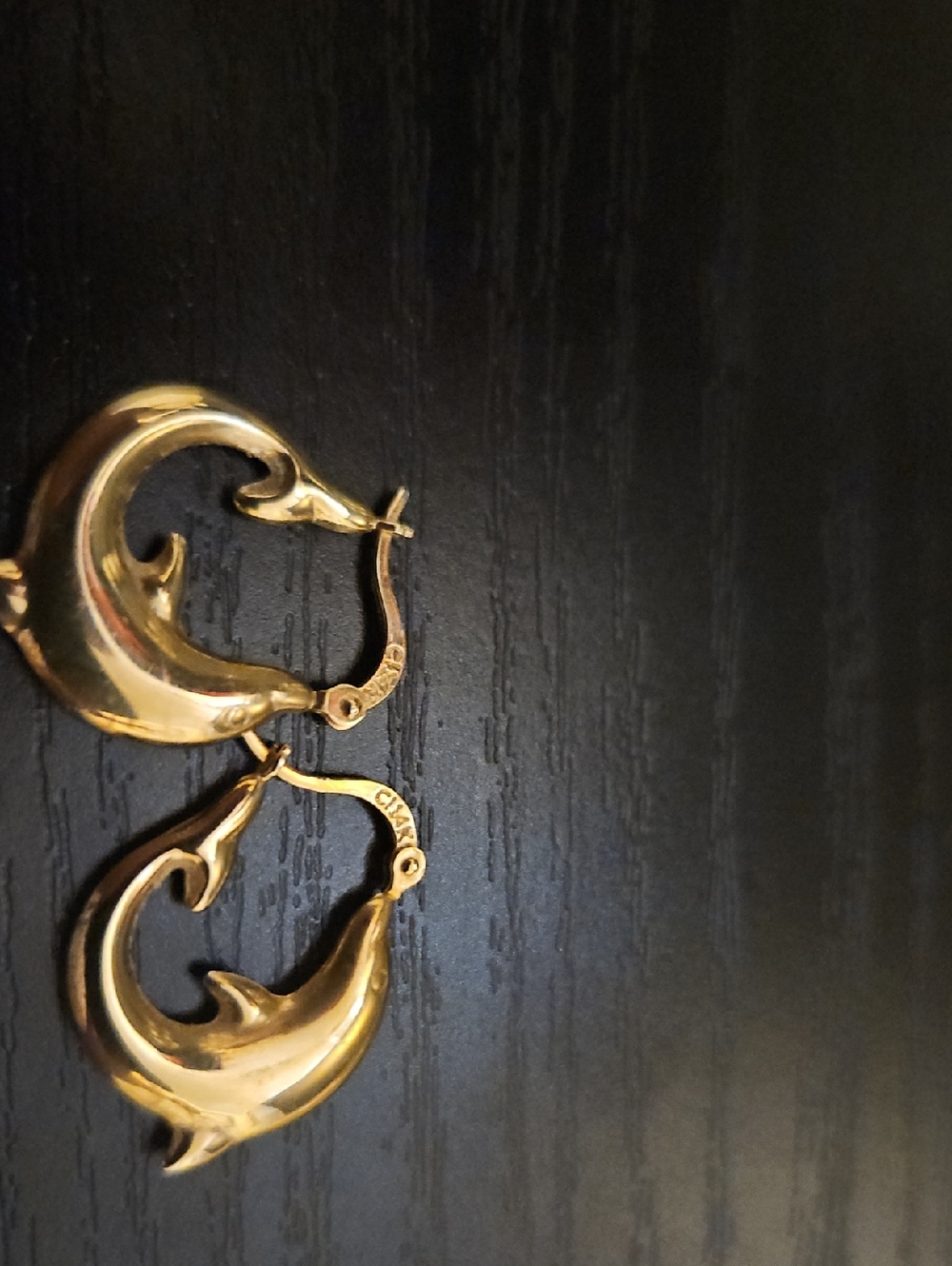 14K gold dolphin earrings - Picture 4 of 4